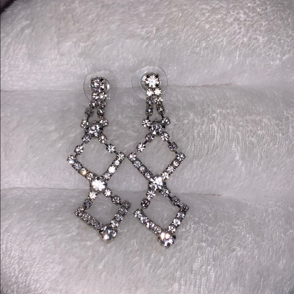 Charming Charlie‘s silver dangle earrings!!